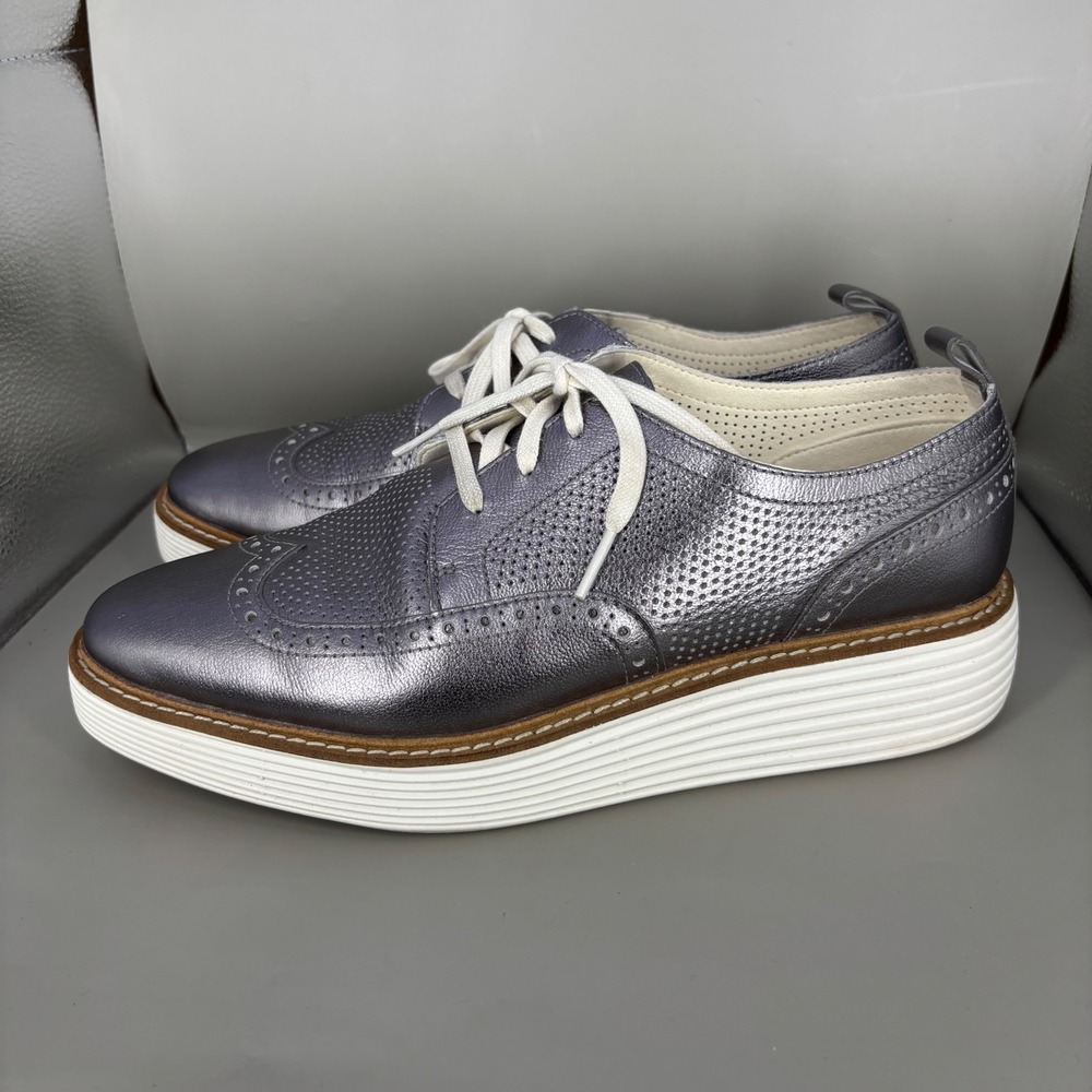 Cole Haan Grand Ambition Wingtip Oxford Metallic Pewter Silver W29762 Womens 9B - Picture 3 of 7